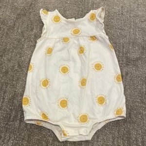 Old navy bubble romper 12-18mo